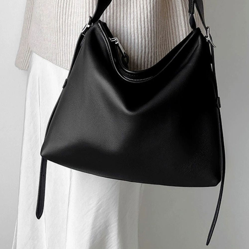 Athenna Bag – Genuine Leather - Spacious and elegant. A classic icon designed to elevate your everyday look.