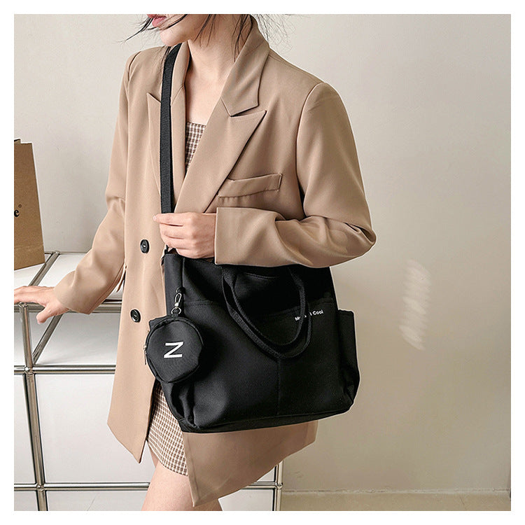 Zora Bag – Urban Oxford - Lightweight, stylish and functional. Designed for everyday confidence.