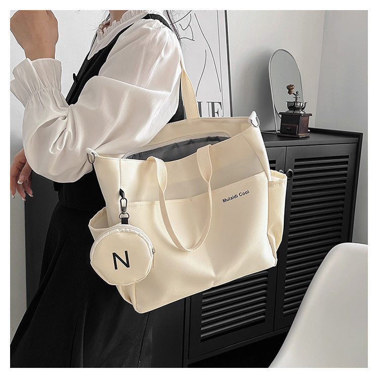 Zora Bag – Urban Oxford - Lightweight, stylish and functional. Designed for everyday confidence.