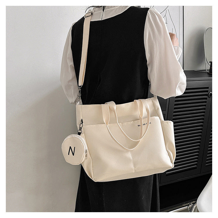 Zora Bag – Urban Oxford - Lightweight, stylish and functional. Designed for everyday confidence.