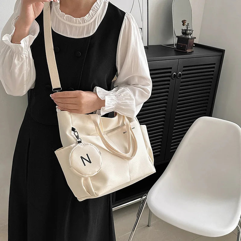 Zora Bag – Urban Oxford - Lightweight, stylish and functional. Designed for everyday confidence.